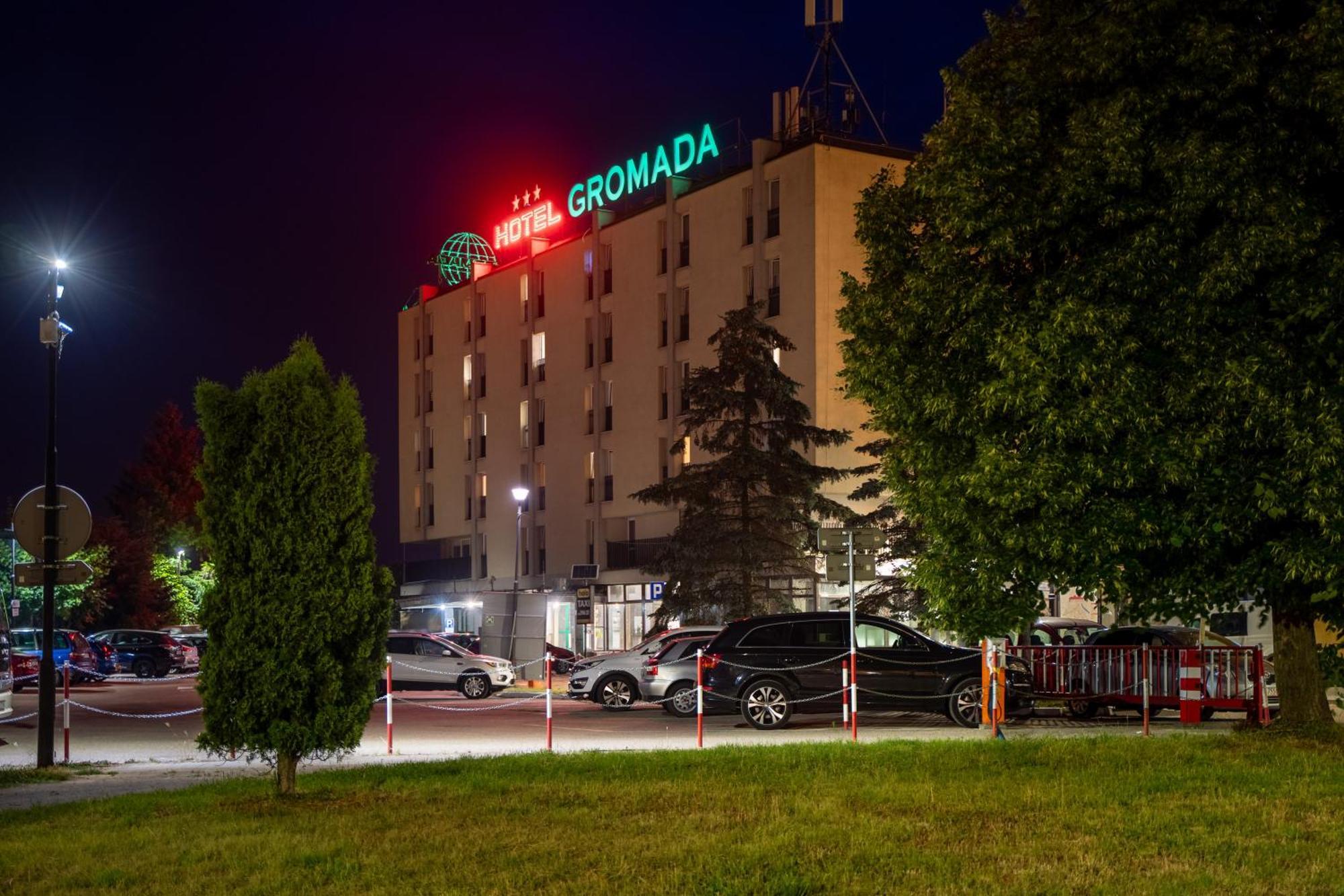 Hotel Gromada Lomza Exterior photo